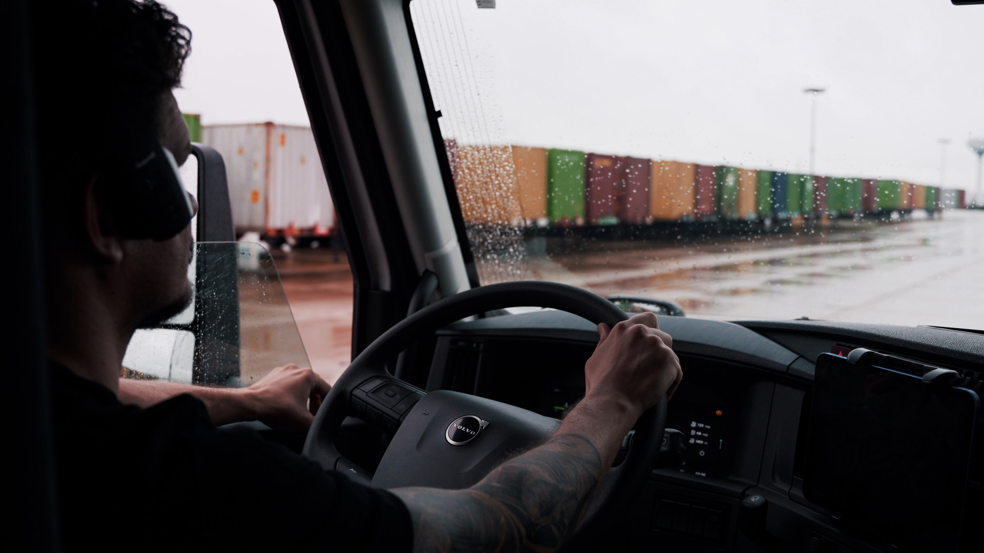 Driving Volvo Semi Truck Review